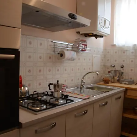 Apartment Theia *